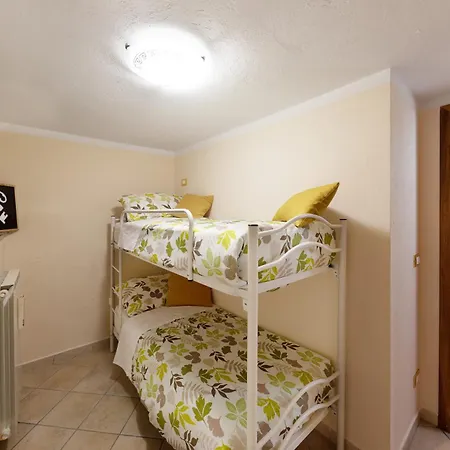 Dimora Gilles, Aosta Valley Apartman *